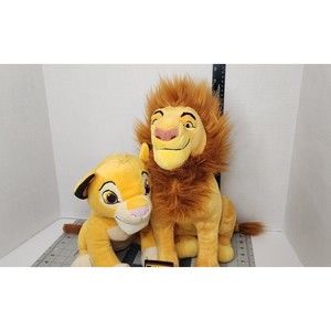 Incredible Disney Store Mufasa And Simba Lot With Lion King Musical Magnet